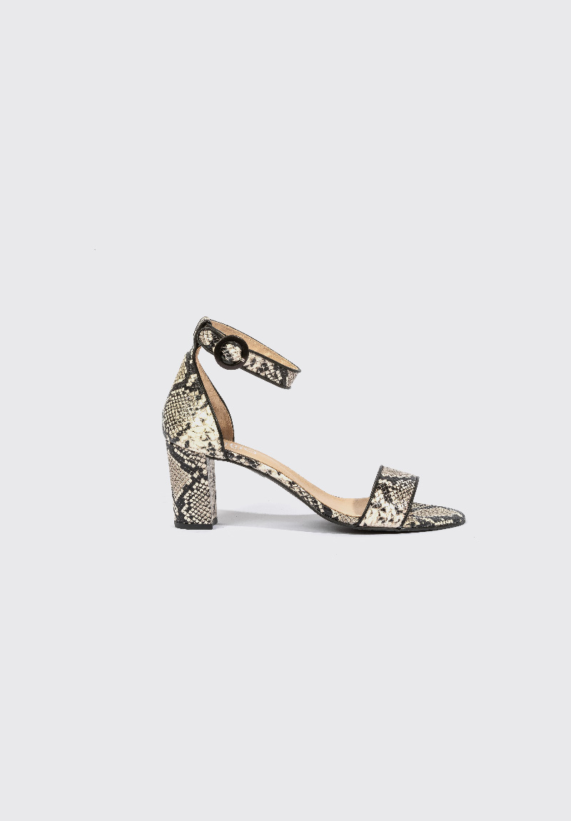 Sandalen in Übergrössen 43.44.45