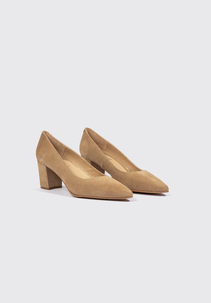 beige pumps 43.44.45