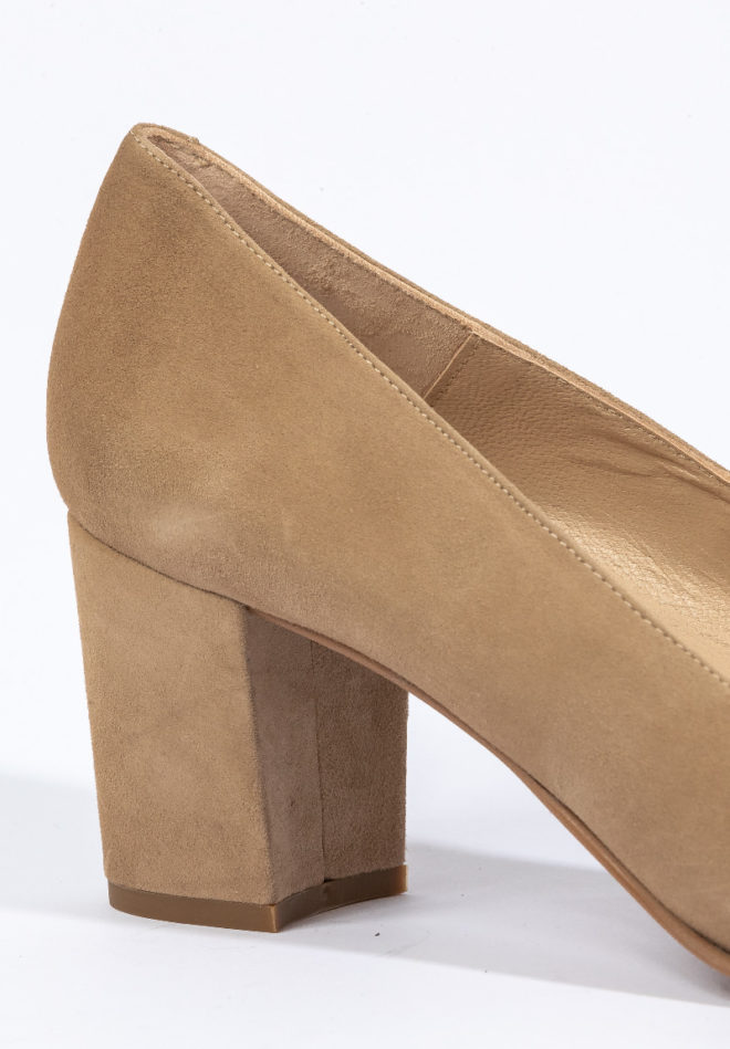 beige pumps 43.44.45