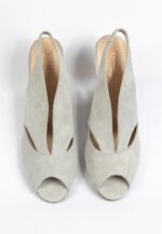 Grauer High-Heel von Bella B.