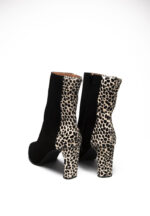 Stiefeletten mit schwarzem Velours
