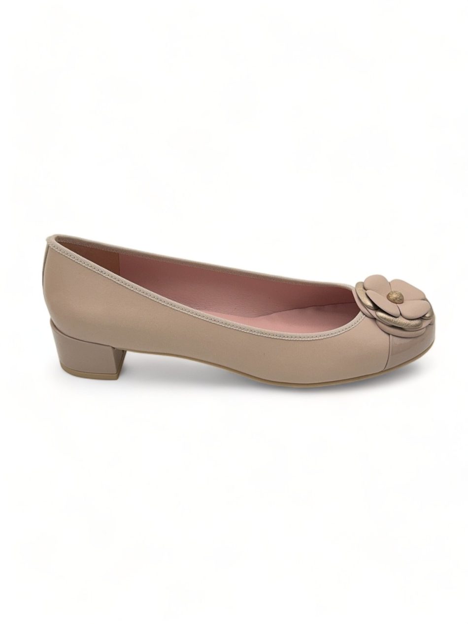 Pretty Ballerinas
